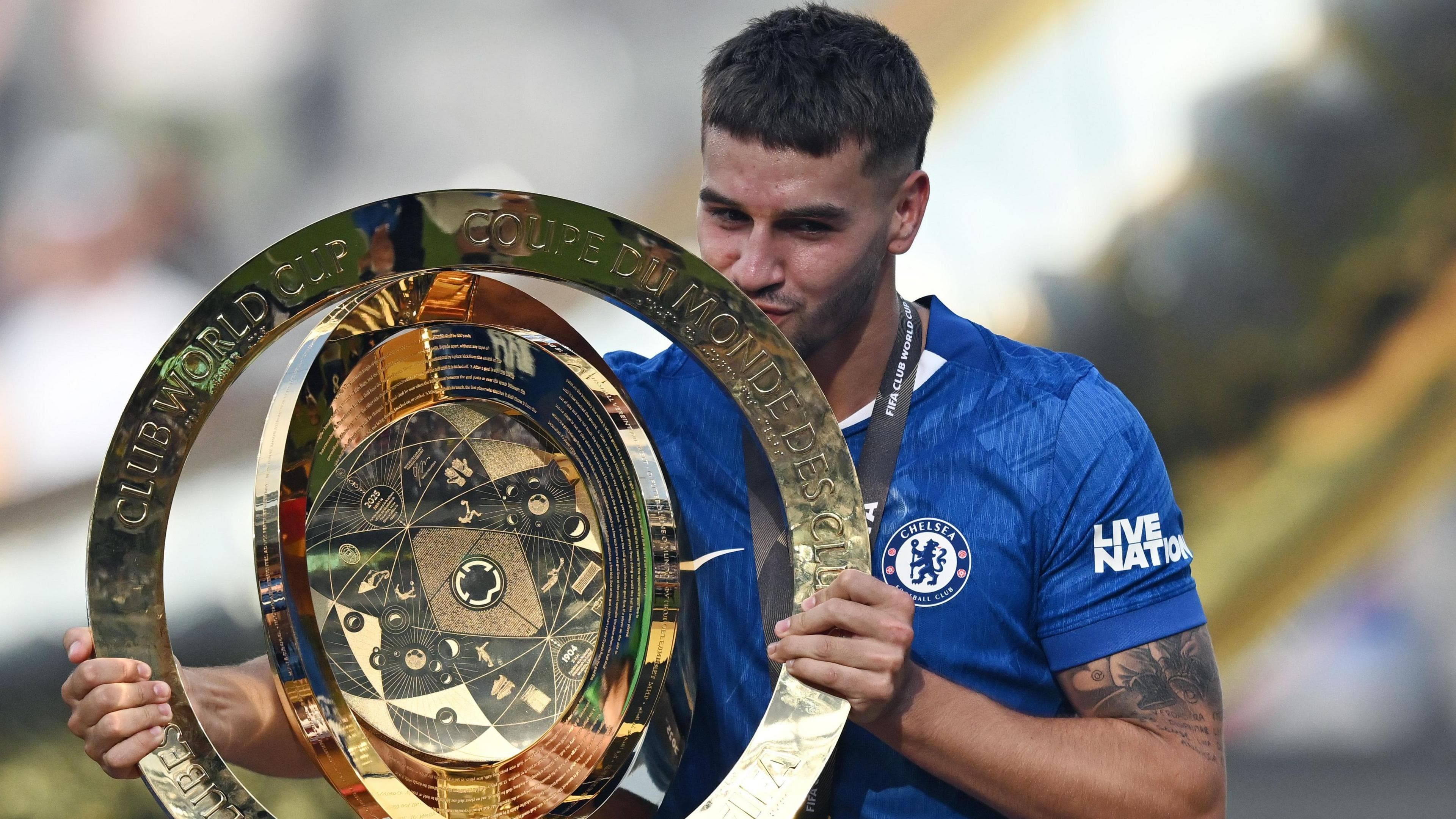 مارک گیو، مهاجم جوان چلسی به ساندرلند پیوست