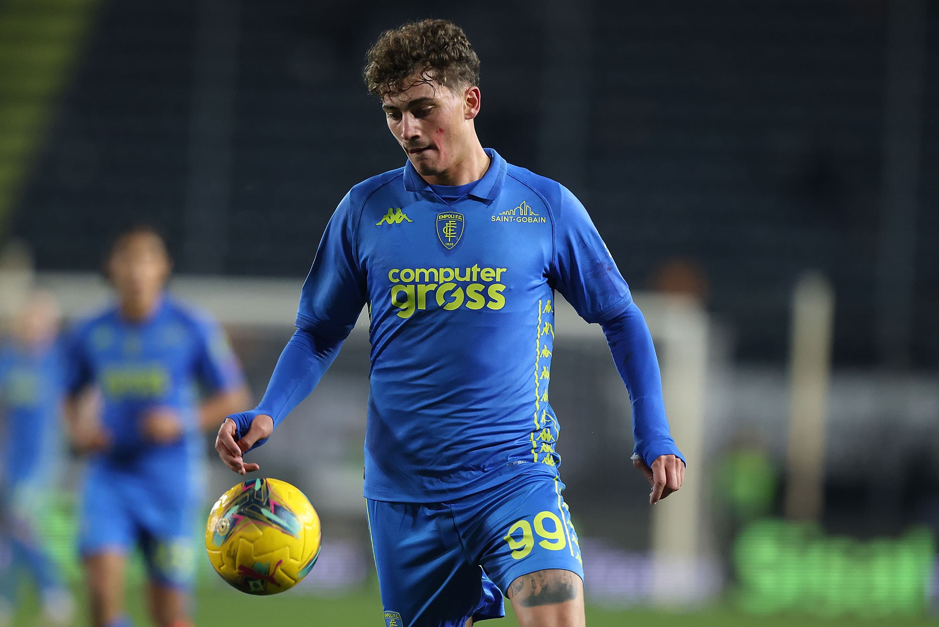 پیشرفت‌های انتقال سباستیانو اسپوزیتو؛ پارما هنوز با اینتر معامله را نهایی نکرده است و کالیاری تلاش آ