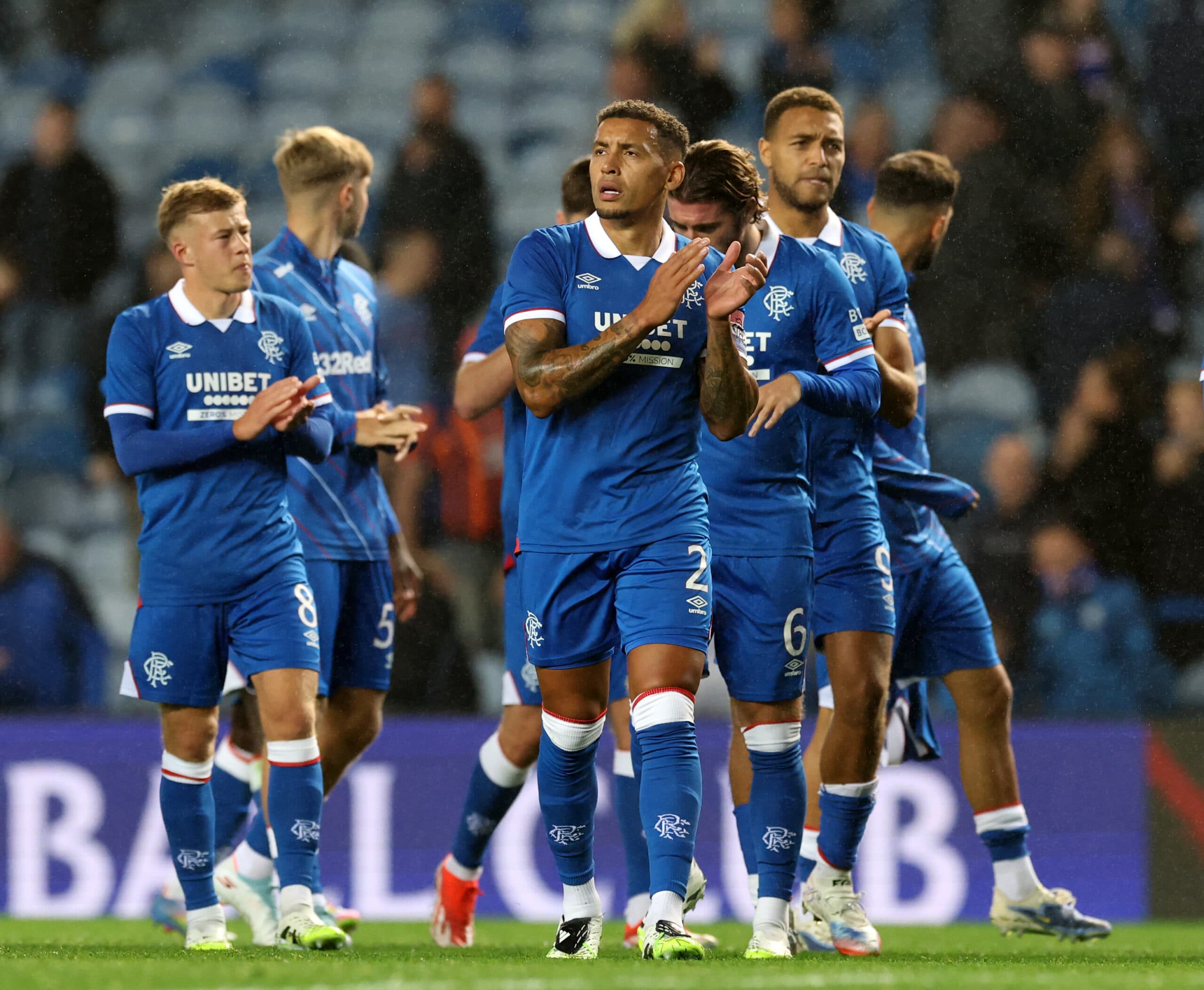 ترکیب احتمالی ۴-۳-۳ رنجرز مقابل ویکتوریا پلزن؛ آیا مور به میدان می‌رود؟