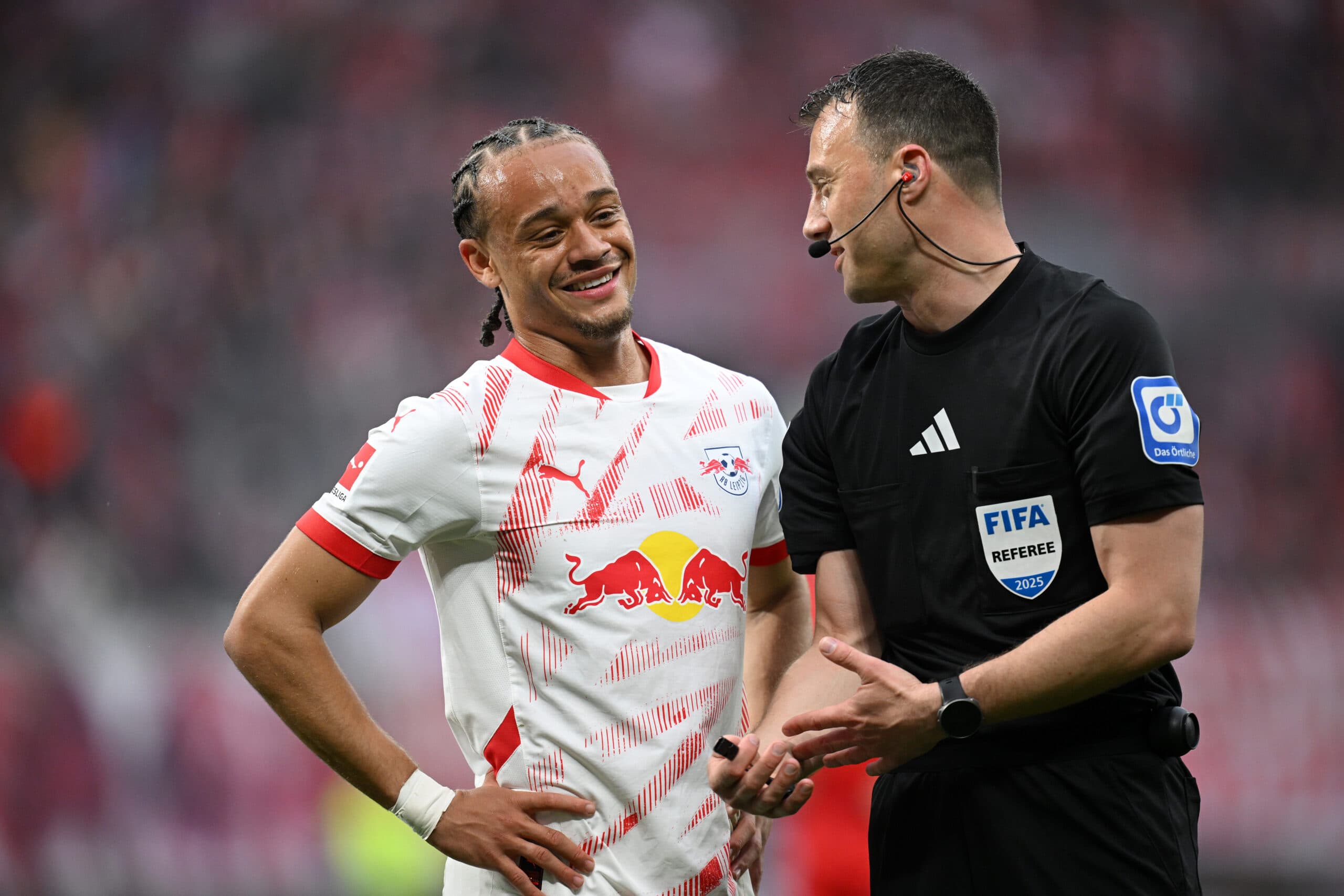 به‌روزرسانی درباره تلاش چلسی برای جذب ژاوی سیمونز، ستاره بوندس‌لیگا