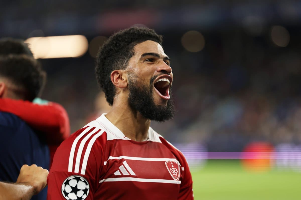 مهدی کامارا از برست با نیس به توافق رسید