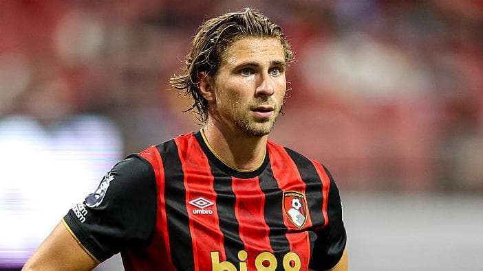 مدافع بورنموث، زابارنی، با انتقالی ۵۷ میلیون پوندی به پاری‌سن‌ژرمن پیوست