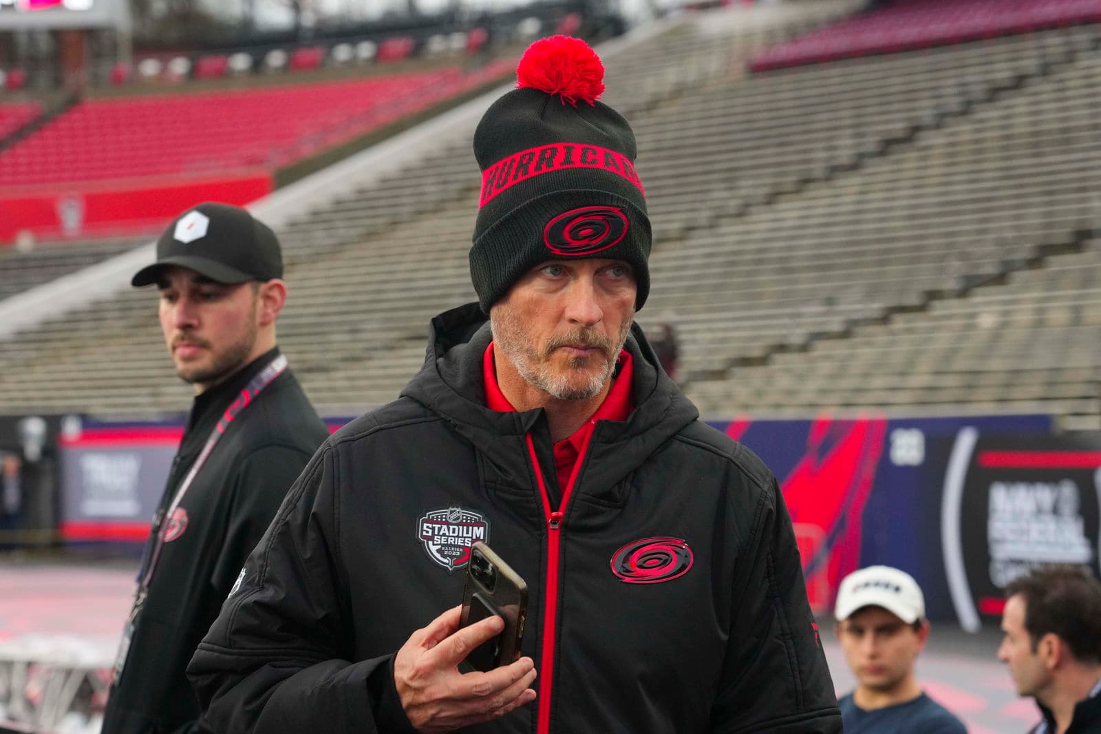 مالک کارولینا هاریکینز به دنبال خرید باشگاه بسکتبال پورتلند تریل بلیزرز