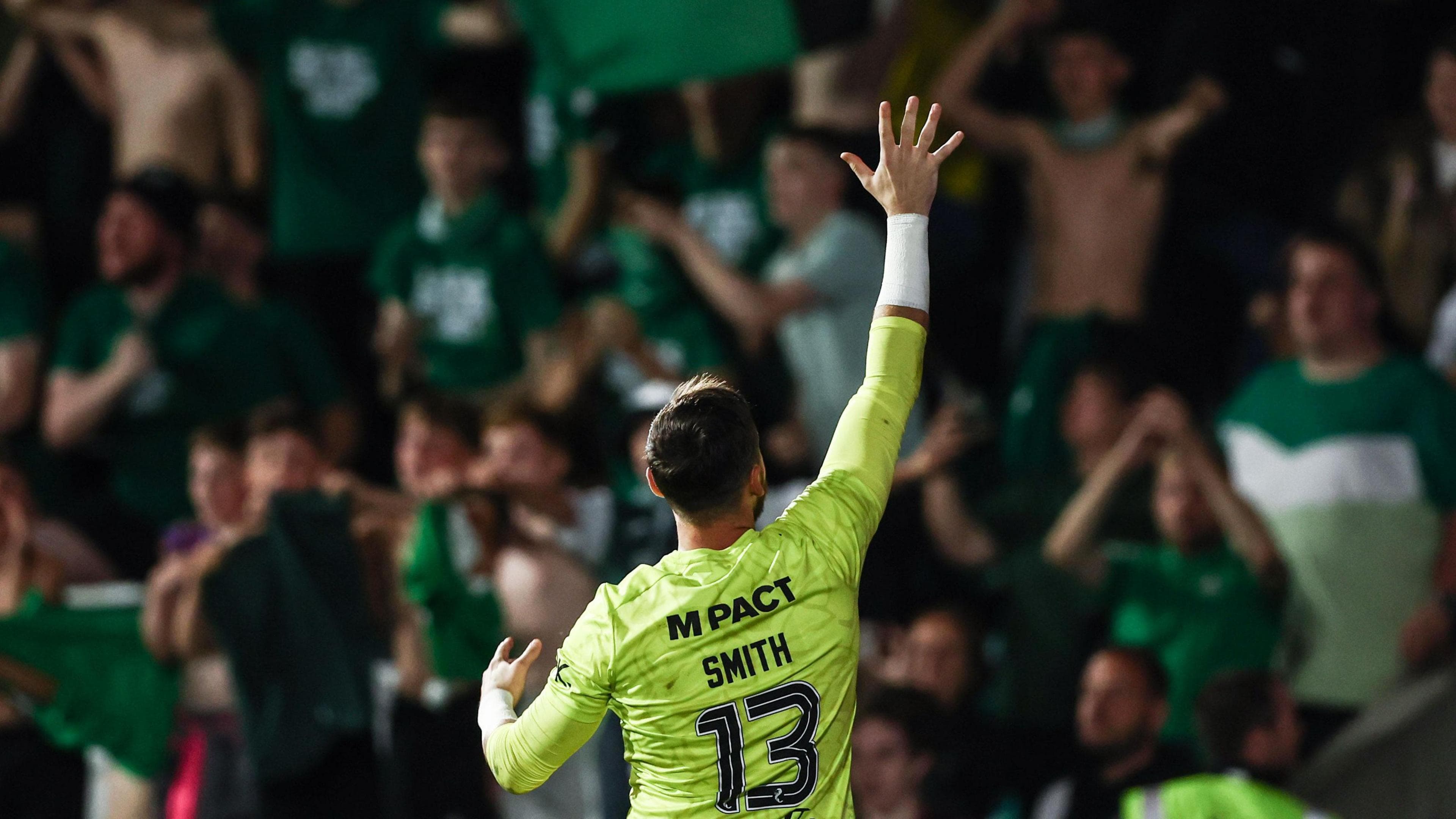 گل تماشایی بوی، هافبک هجومی هیبرنین، در لیگ کنفرانس اروپا