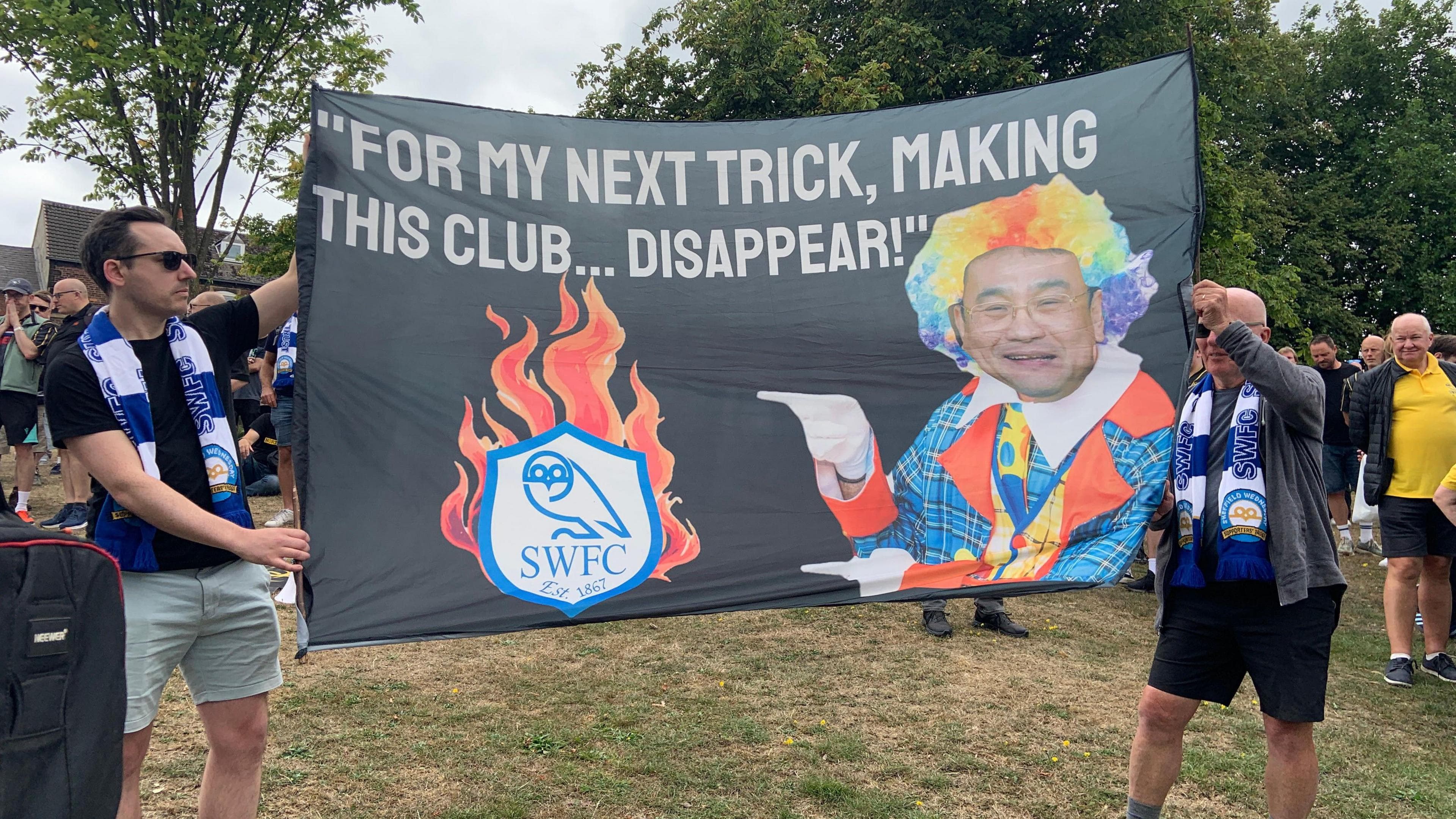 سه گل و یک تشییع جنازه؛ روز اعتراض هواداران شفیلد ونزدی