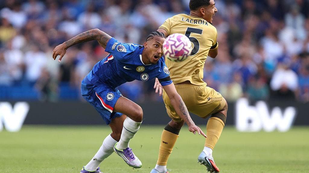 حملات نافرجام چلسی مقابل کریستال پالاس؛ ترکیب میلیون‌دلاری هنوز هماهنگ نشده است