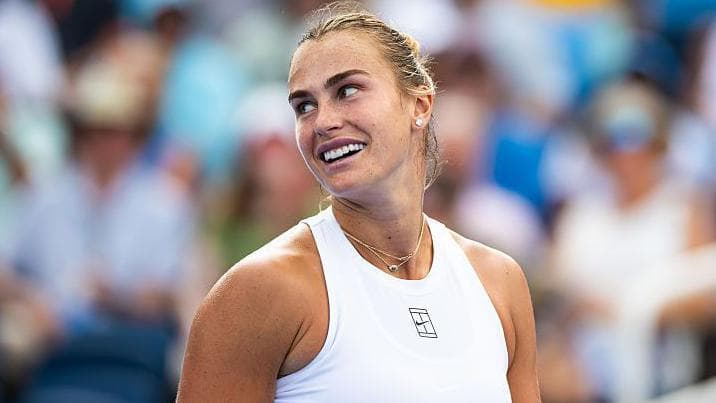 پیروزی پنجاهم آرینا سابالنکا در سال ۲۰۲۵ و صعود به مرحله یک‌چهارم نهایی