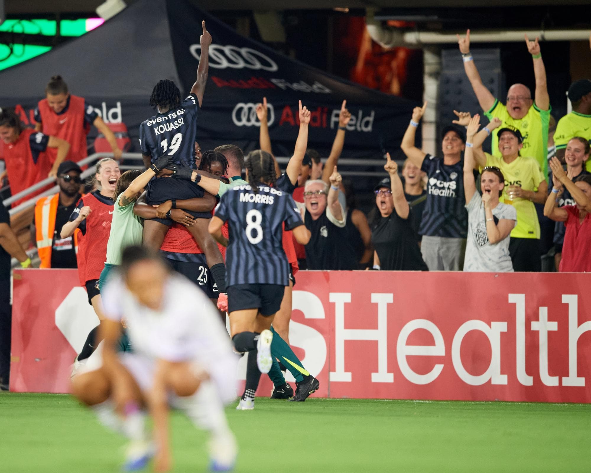 صعود واشینگتن اسپیریت و بحران دی‌سی یونایتد: حکایتی از فوتبال بانوان و مردان در قلب آمریکا