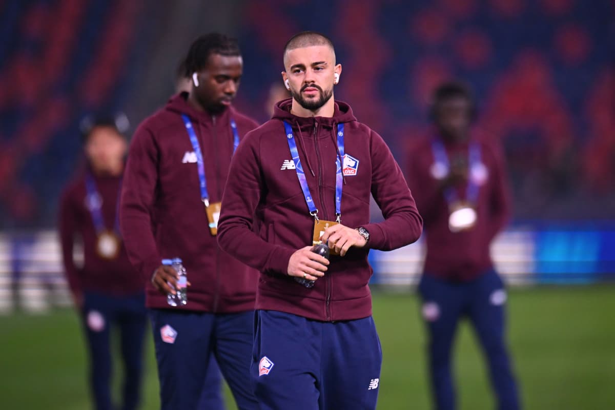 ادون زهرووا تابعیت آلبانی را دریافت کرد و راه انتقال به یوونتوس هموارتر شد