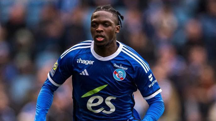 رد پیشنهاد ۳۰.۲ میلیون پوندی ناتینگهام فارست برای دیلان باکوا توسط استراسبورگ