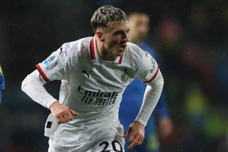 علاقه مجدد رم به خرید الکس خیمنز از میلان