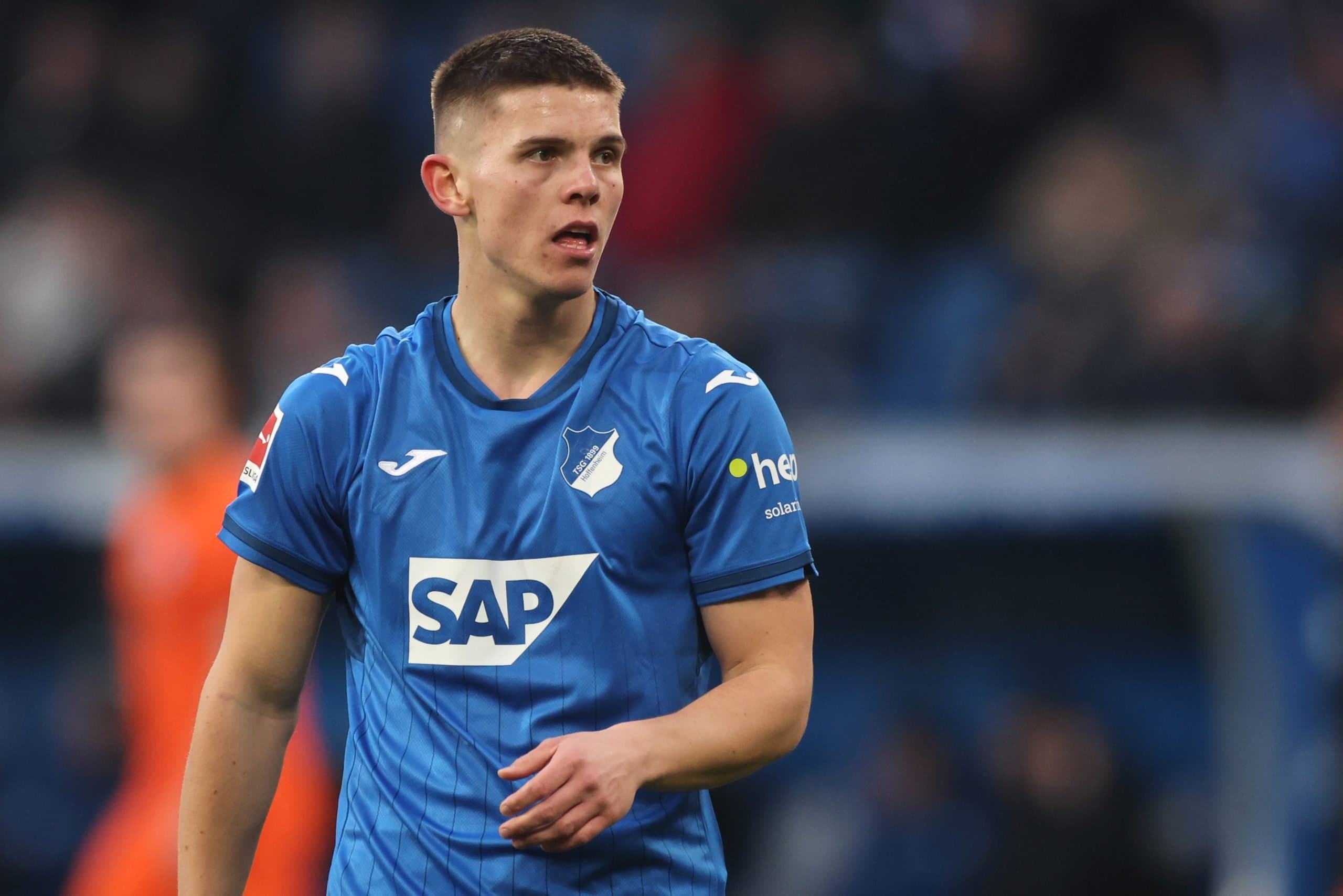 انتقال رسمی فین اولی بکر از هوفنهایم به نورنبرگ بدون دریافت مبلغ انتقال