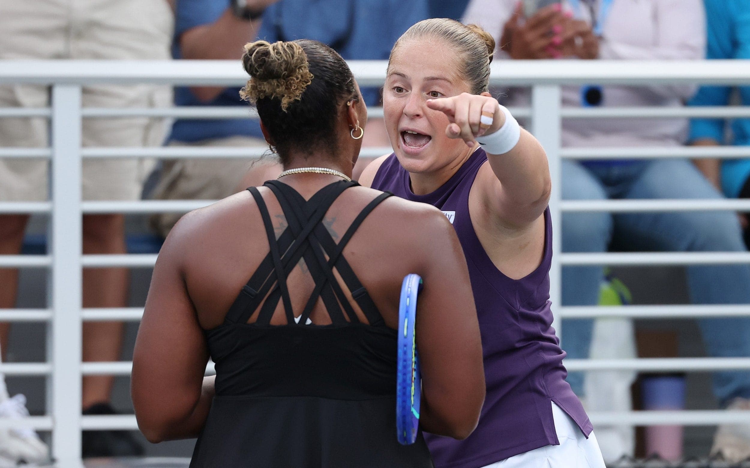 حاشیه‌های جنجالی مسابقه تنیس تاونزند و اوستاپنکو در اوپن آمریکا