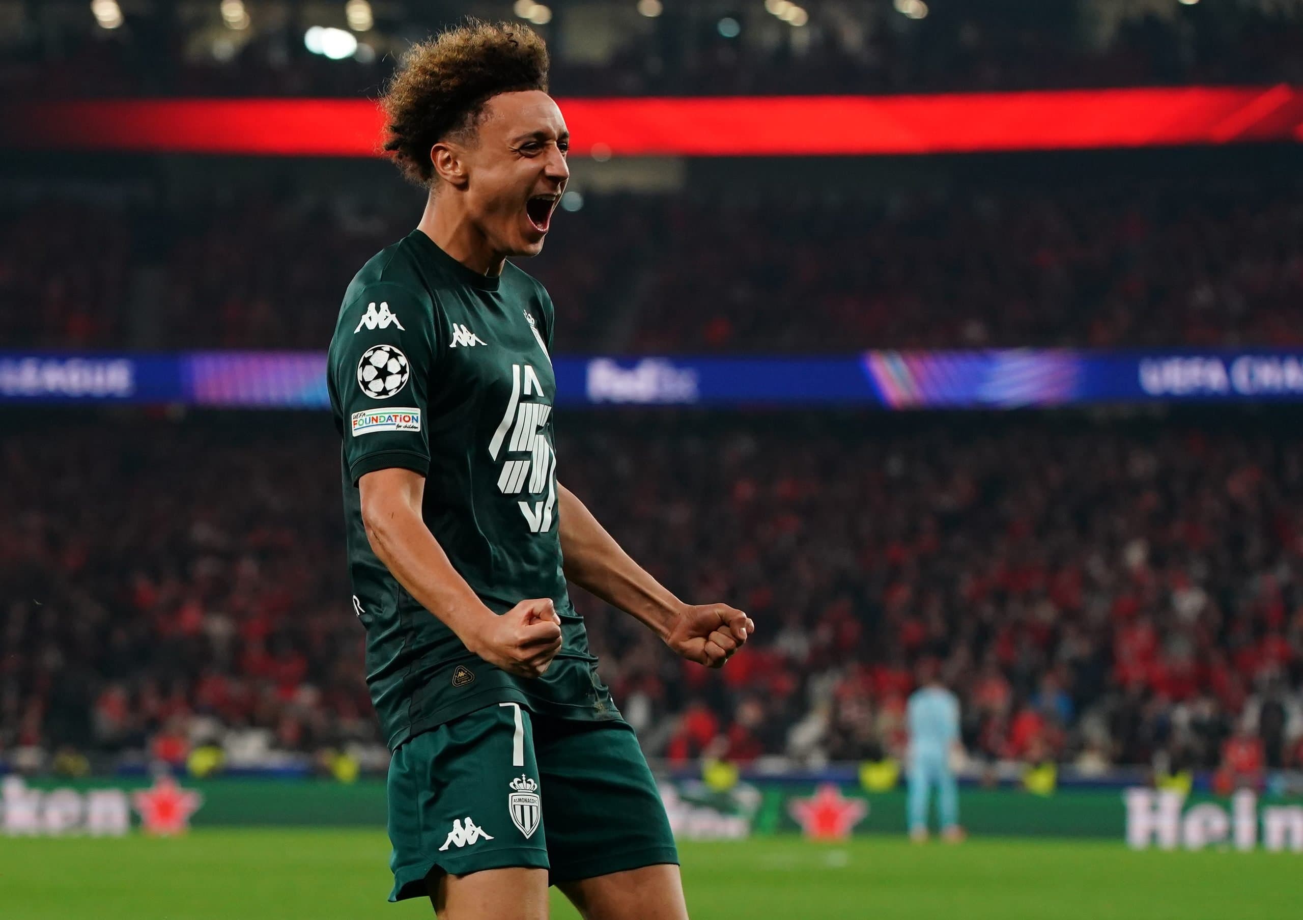 انتقال الیس بن سغیر از موناکو به بایر لورکوزن قطعی شد