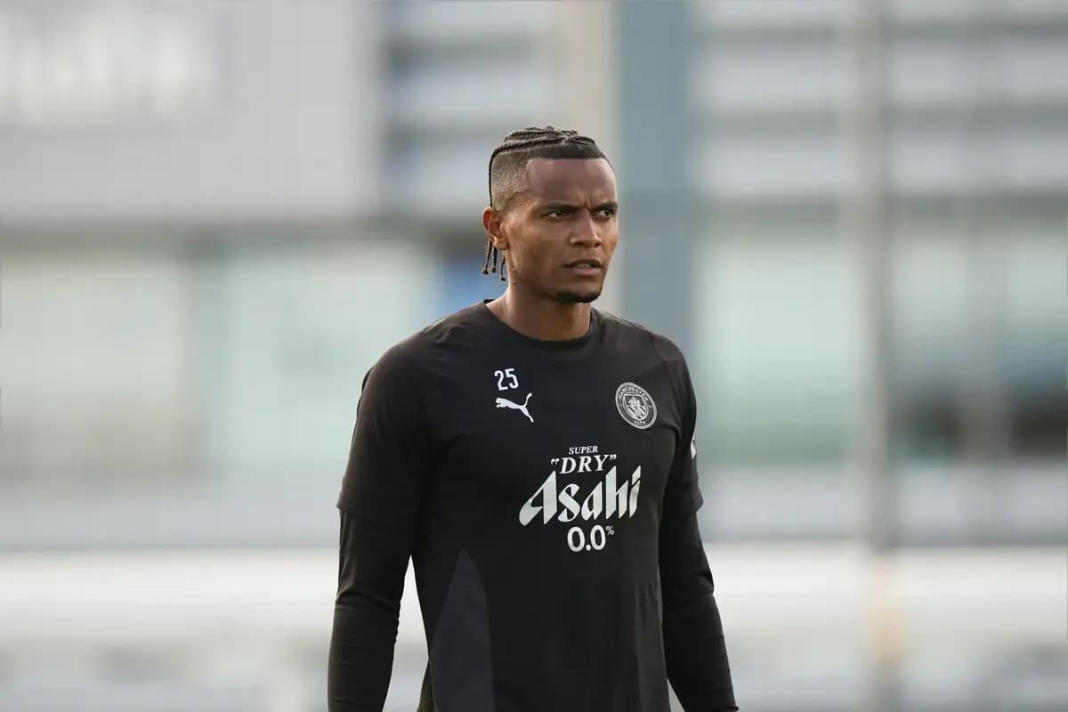 درخواست تاتنهام برای جذب مانوئل آکانجی از منچسترسیتی