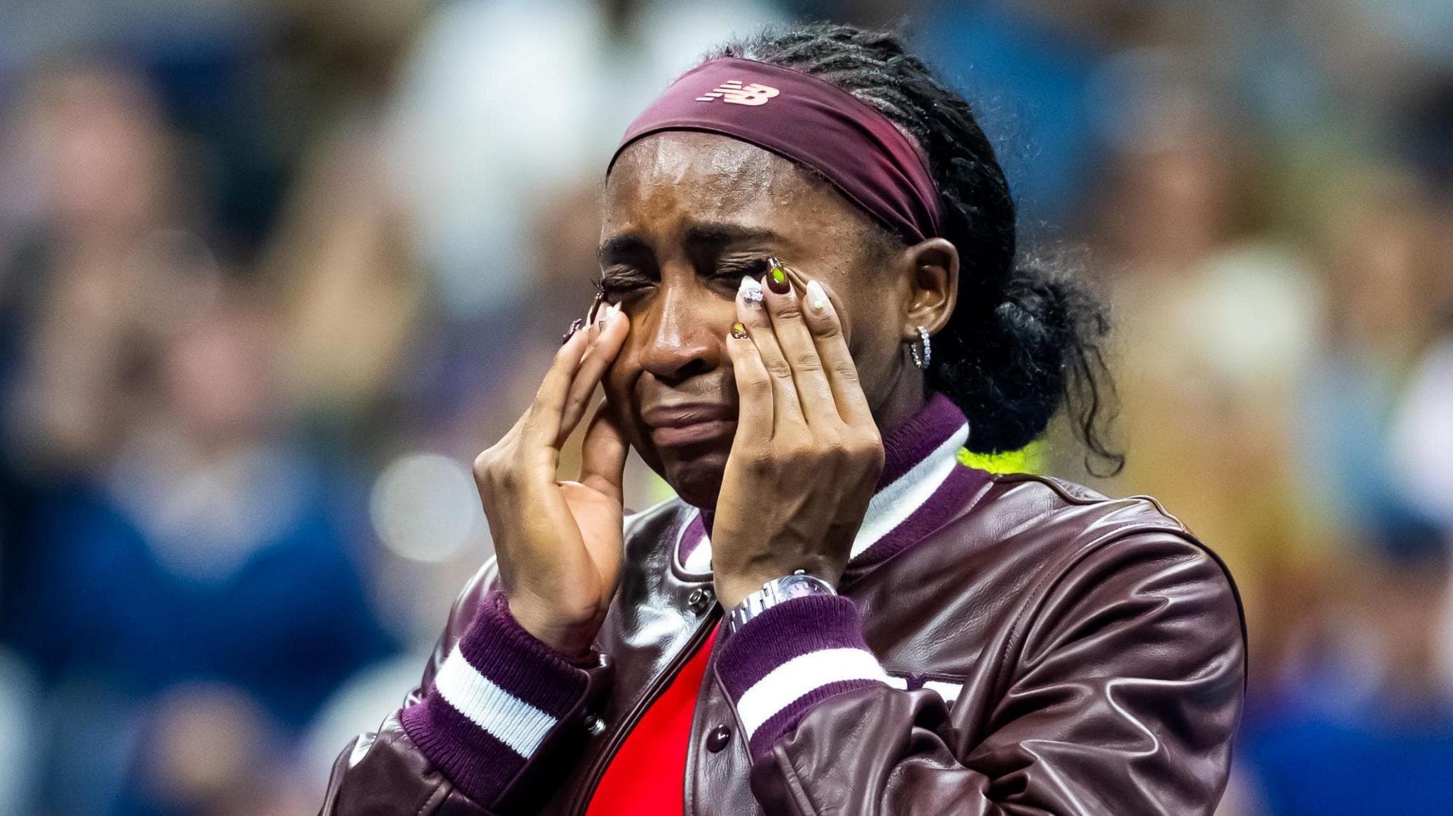 اشک‌های گاوف و حمایت سیمون بایلز؛ برد سخت ستاره آمریکایی در تنیس اوپن آمریکا