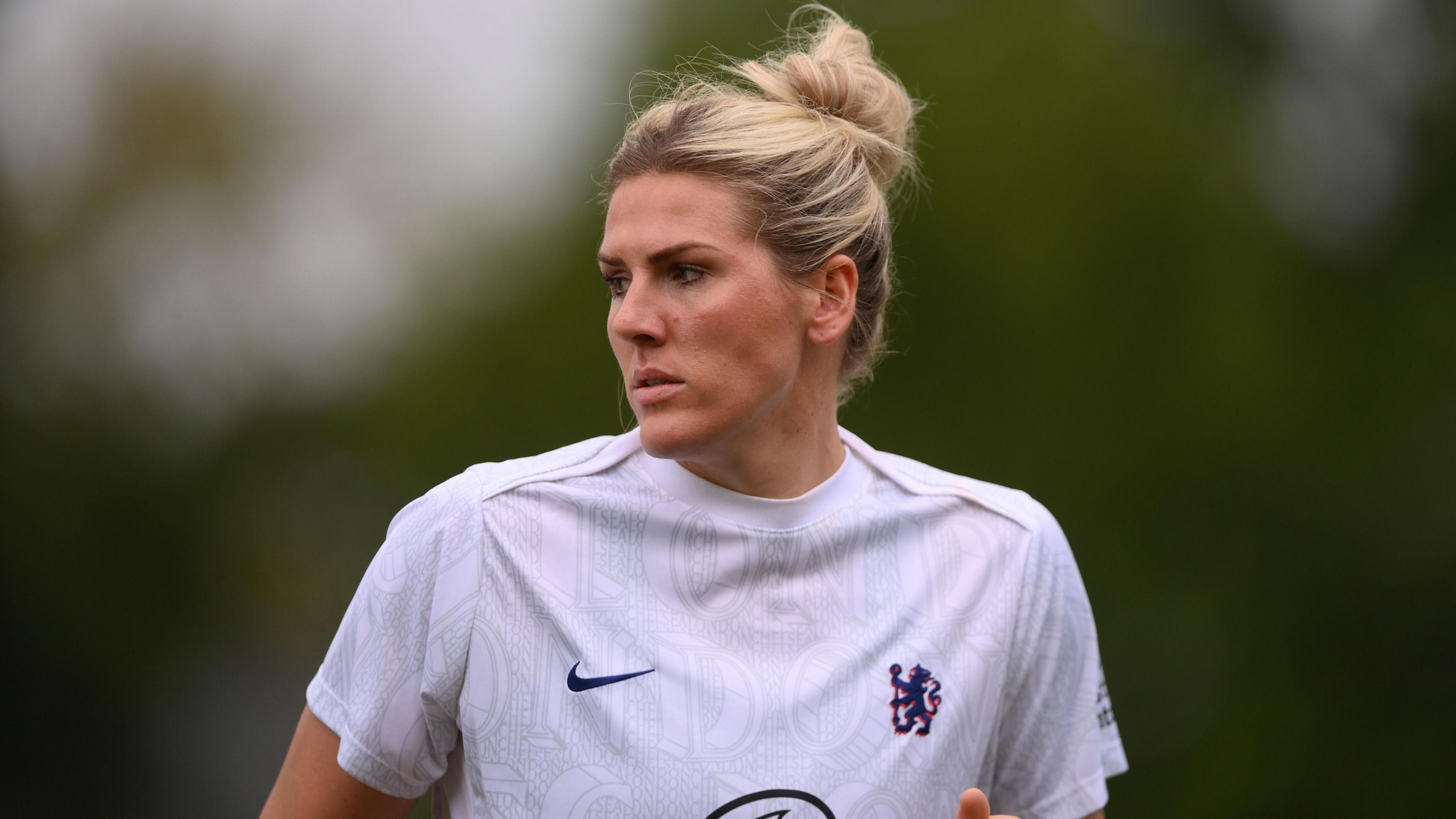 کناره‌گیری میلی برایت از تیم ملی انگلیس برای یورو ۲۰۲۵؛ بهترین تصمیم زندگی‌ام