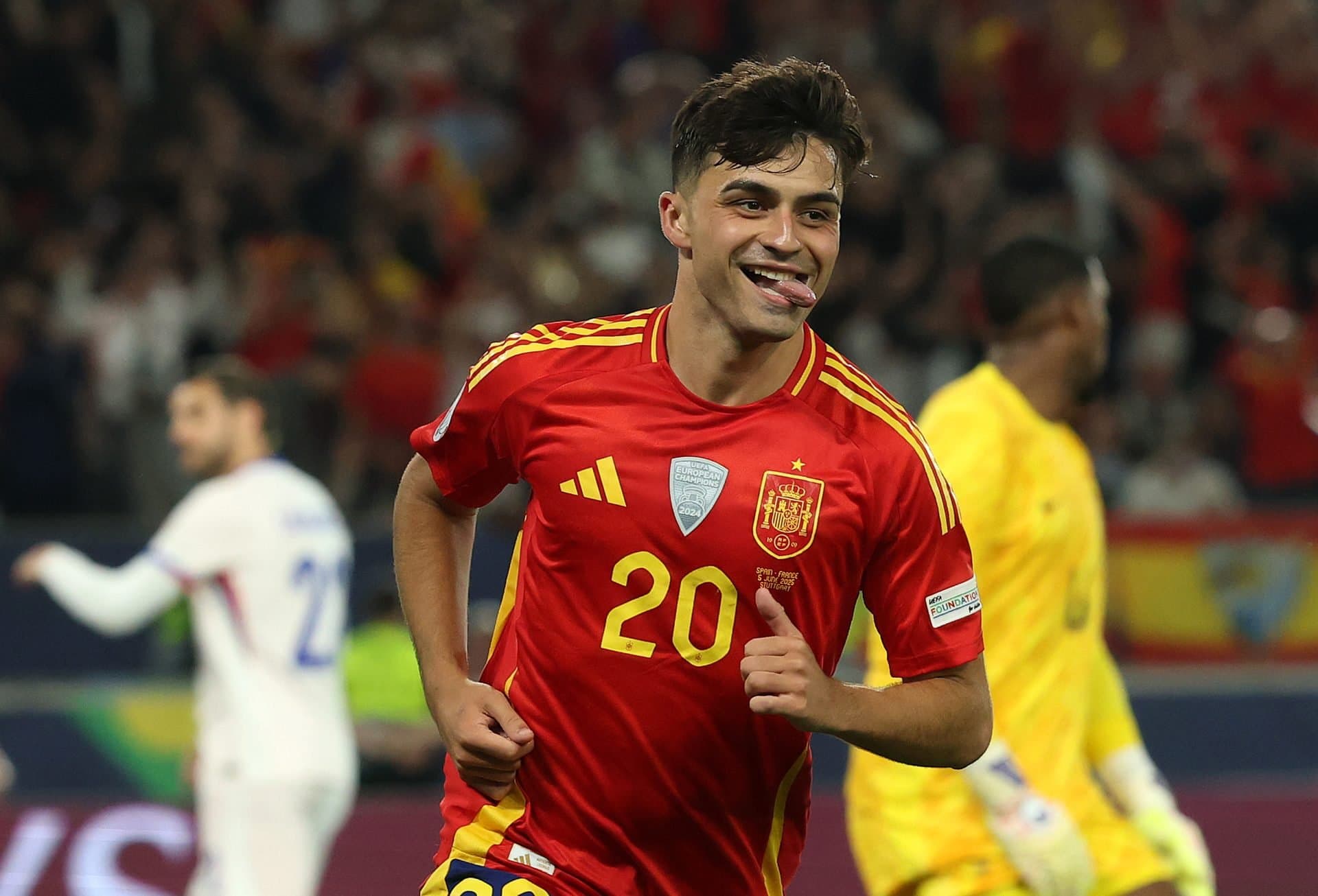 صحبت‌های پدری درباره موفقیت بارسلونا، حواشی VAR و تجربیاتش در رئال مادرید