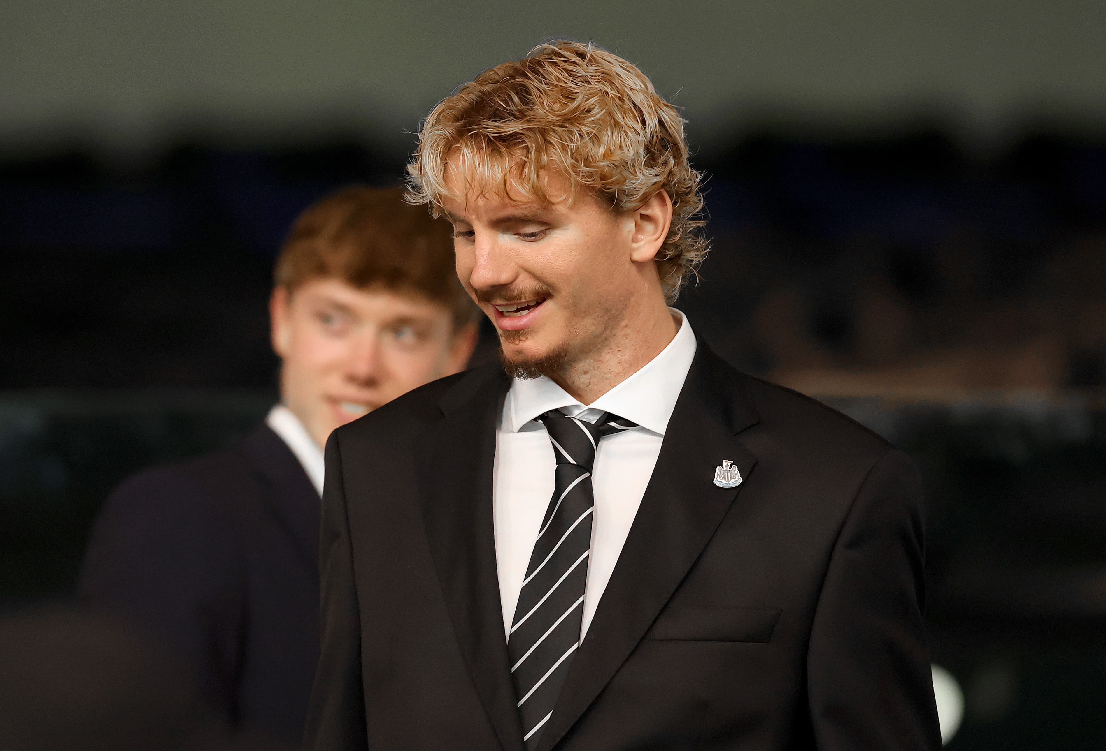 نیک وولتمایده و انتقال جنجالی به فوتبال انگلیس