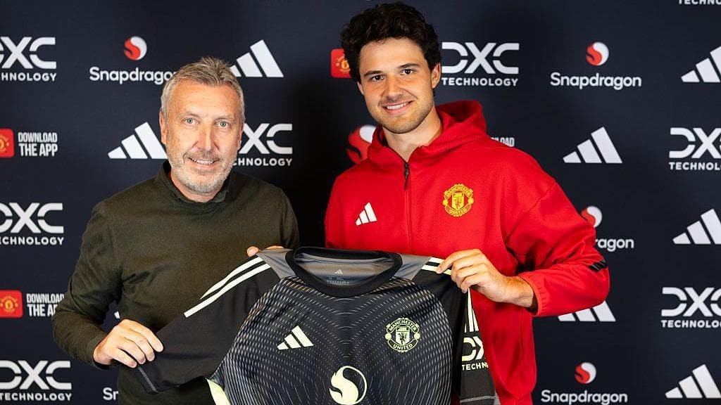 سن لامنز، دروازه‌بان بلژیکی به منچستریونایتد پیوست