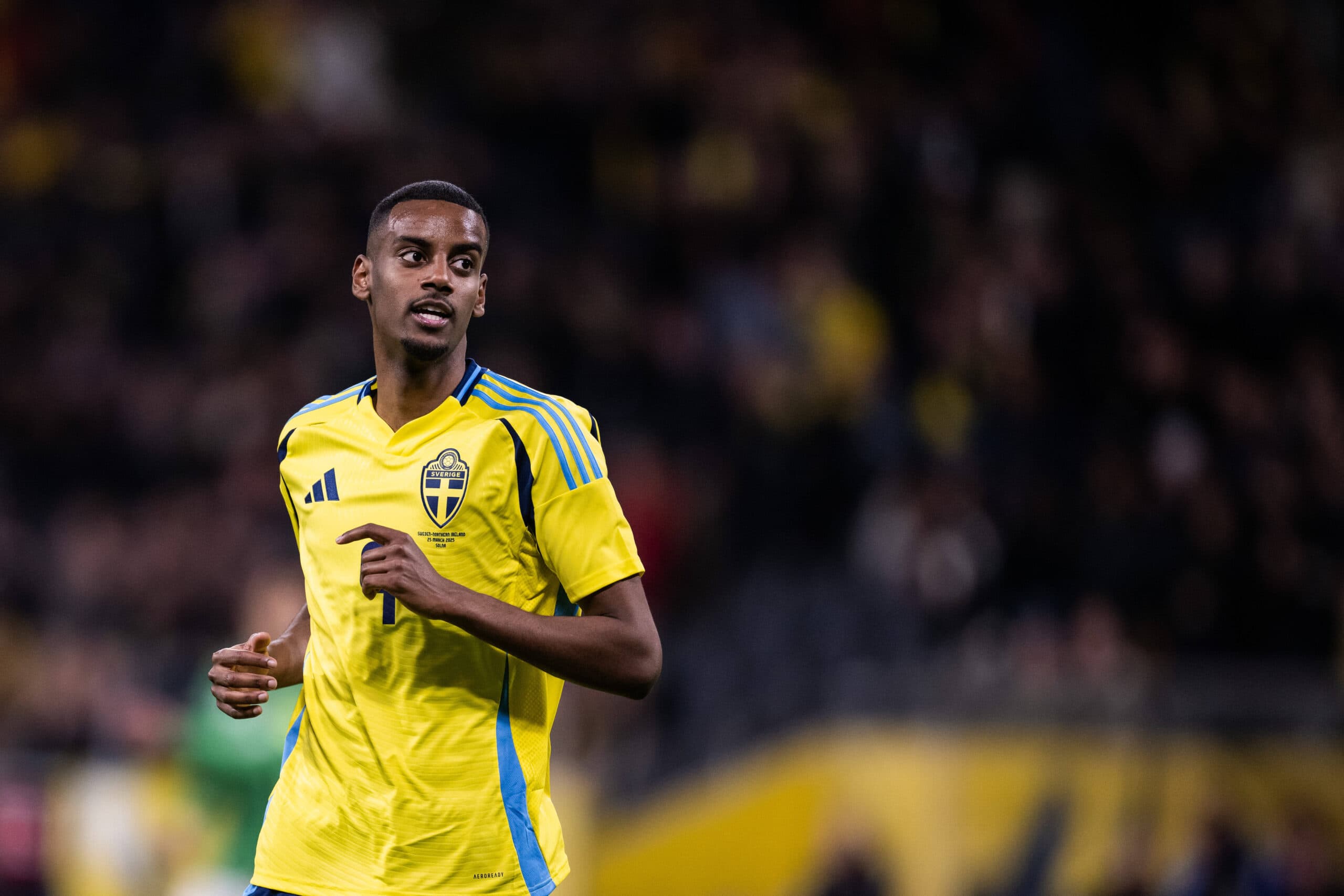 آخرین وضعیت آمادگی الکساندر ایساک پیش از احتمال اولین بازی برای لیورپول