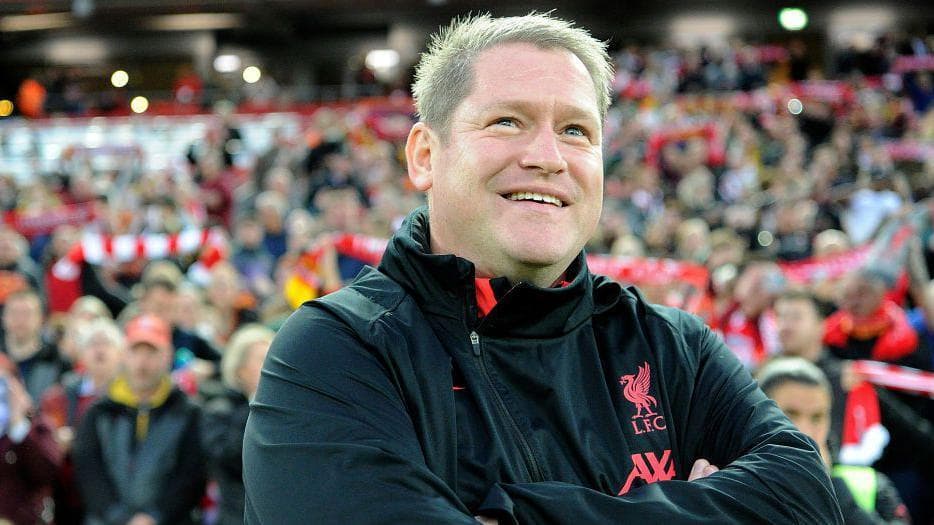 میراث مت برد در لیورپول؛ یاد و خاطره ماندگار یک مربی