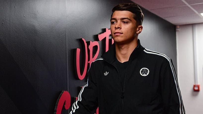 حمایت جوئلینتون از لوییس مایلی پس از انتقادات نسبت به این بازیکن نوجوان