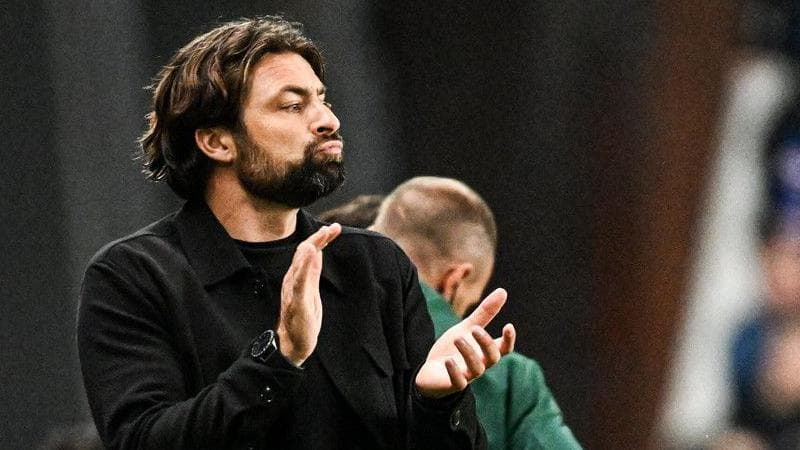 تاکید راسل مارتین: «رنجـرز همچنان شانس قهرمانی دارد»