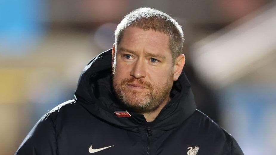 بررسی درگذشت سرمربی سابق لیورپول، مت برد آغاز شد