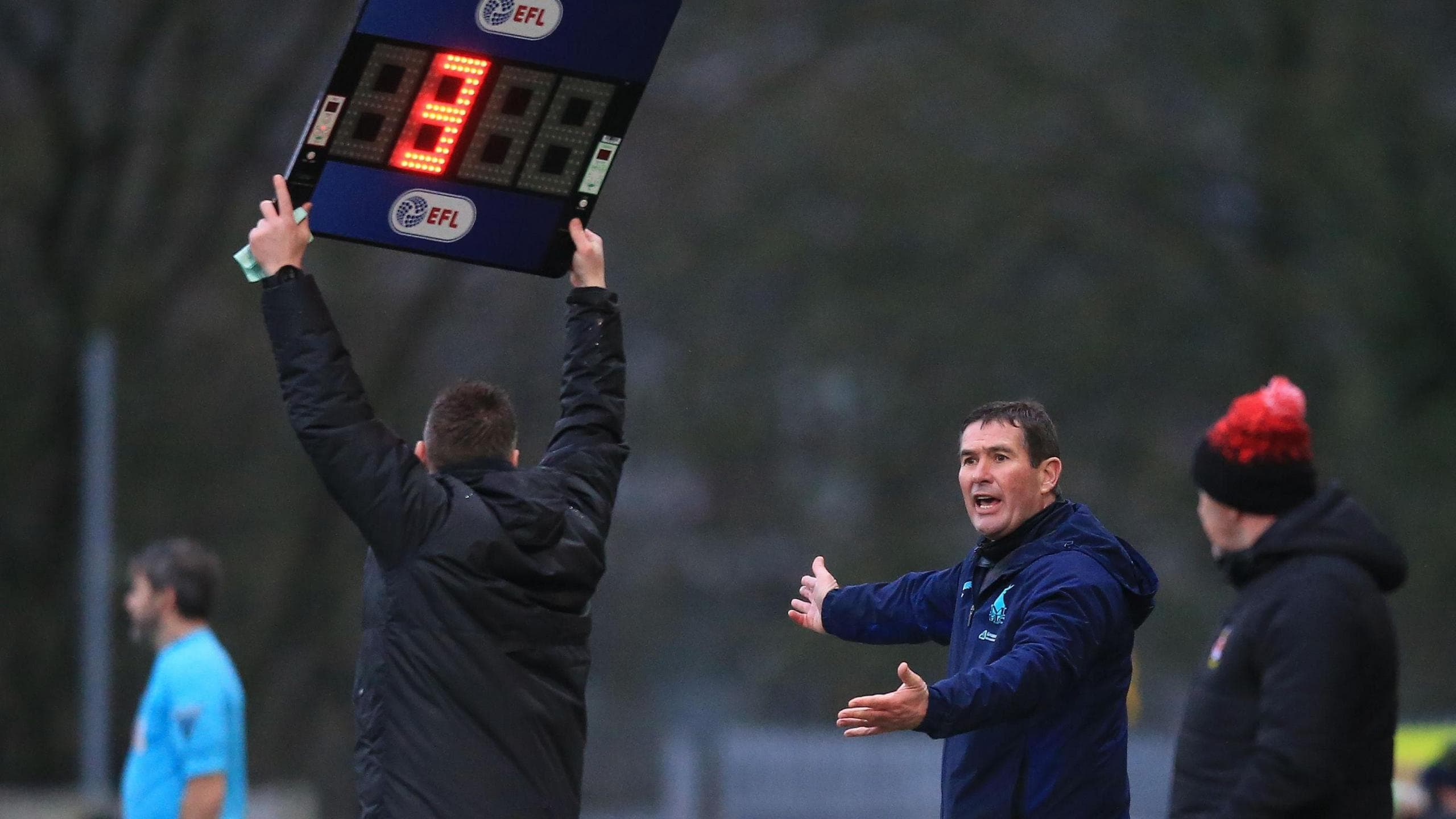 نیگل کلاف و تلاش برای ارتقای داوری در لیگ فوتبال انگلیس