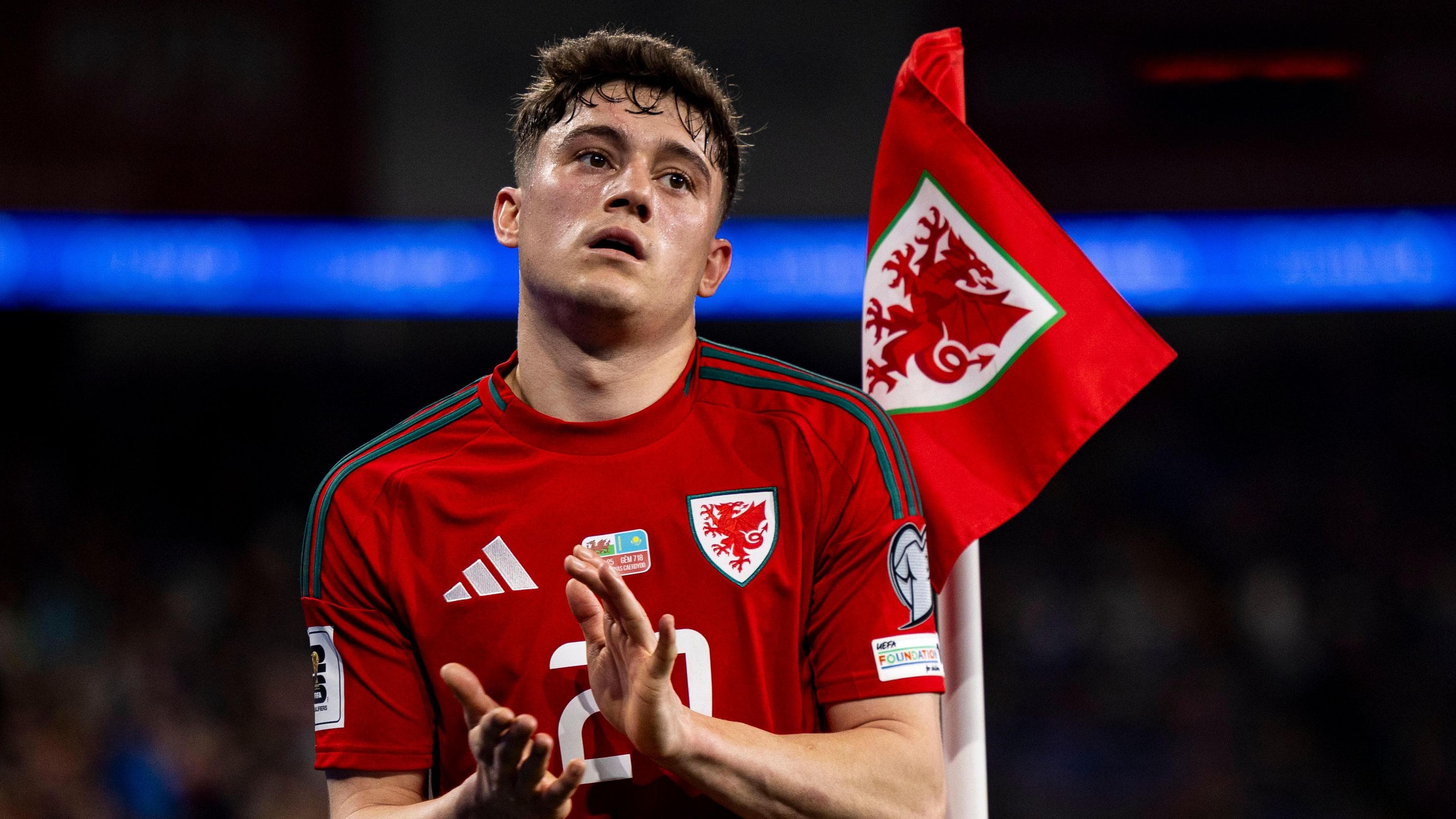 غیبت دنیل جیمز مهاجم ولز در بازی‌های مقابل انگلیس و بلژیک به دلیل مصدومیت