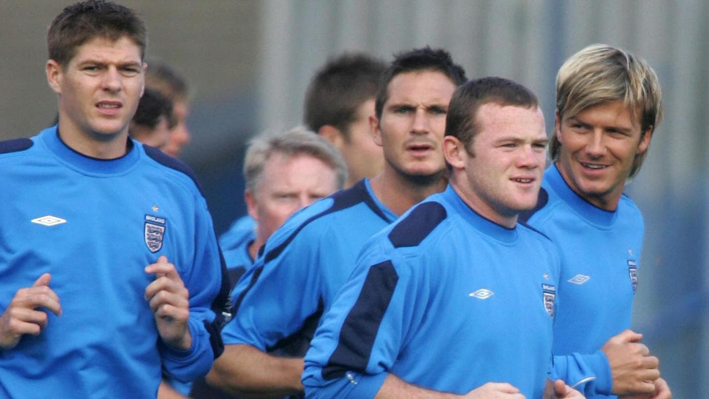 چرا نسل طلایی فوتبال انگلیس موفق نشد؟ روایت از زبان بازیکنان بزرگ