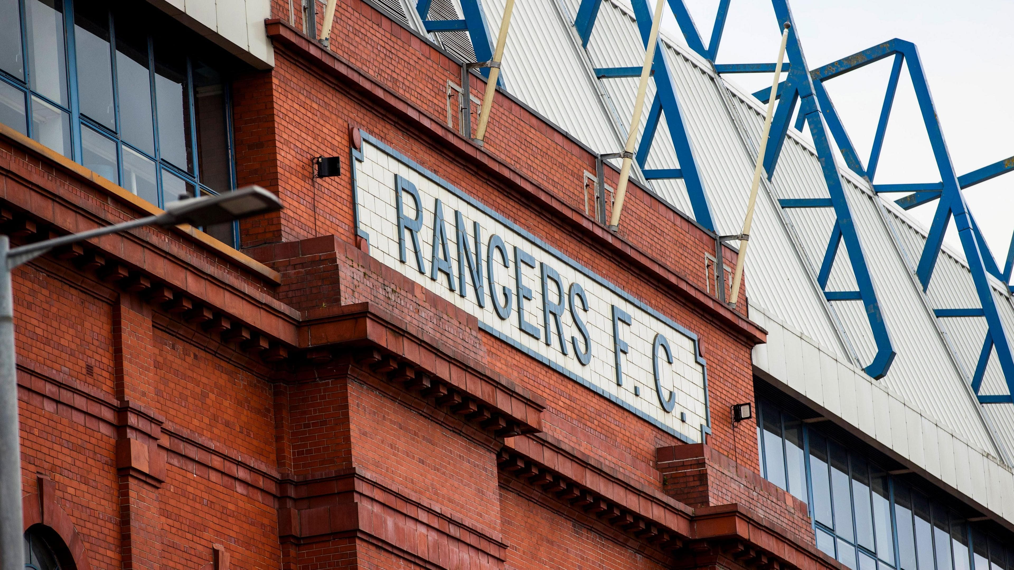 لیست جدید گزینه‌های سرمربیگری رنجرز پس از حذف سه نام کاندیدا