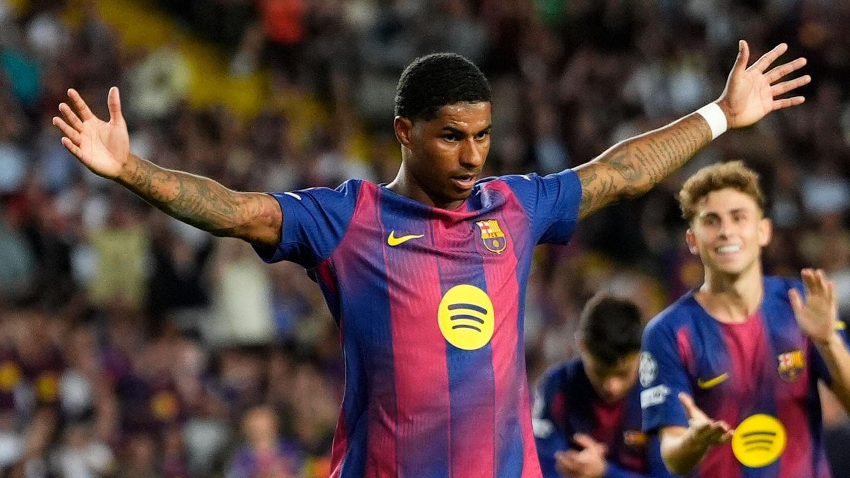 شبی تاریخی در لیگ قهرمانان اروپا: ۴۳ گل، ۵ کارت قرمز، ۶ پنالتی!