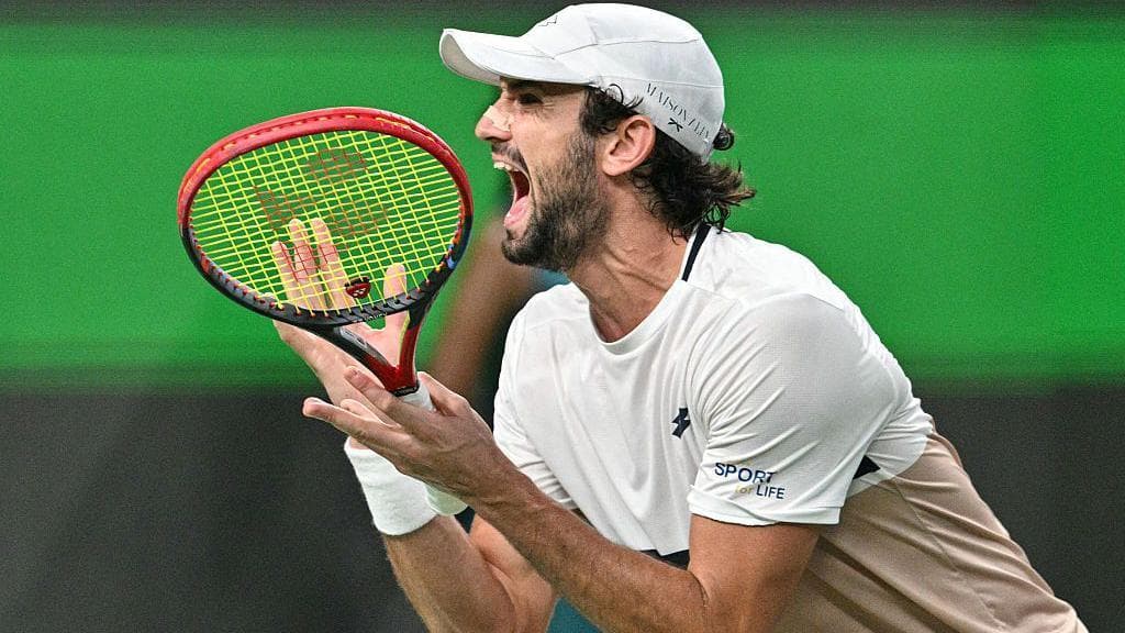 والنتین واچه‌رو، تاریخ‌ساز اوپن شانگهای شد: قهرمانی شگفت‌انگیز مقابل پسرخاله‌اش