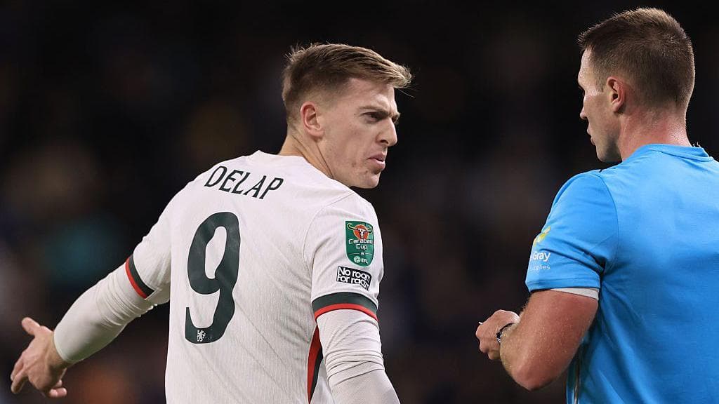 اظهارات مارسکا درباره اخراج «بسیار احمقانه» لیام دلاپ و بحران کارت قرمز در چلسی