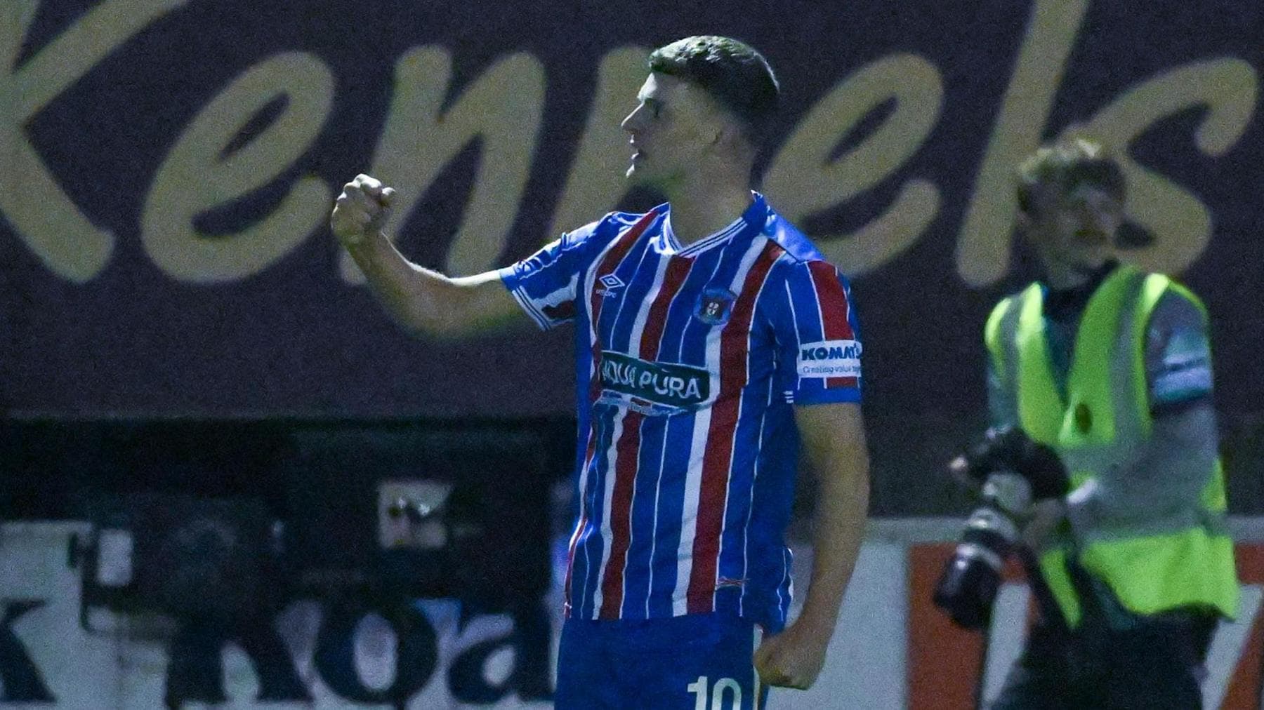 شگفتی‌های جام حذفی انگلیس؛ حذف تیم‌های لیگ یکی توسط گیتس‌هد و کارلایل