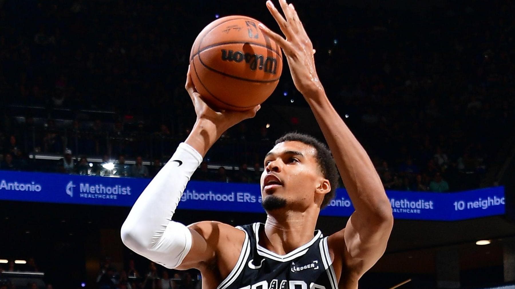 درخشش ومبانیاما و شروع پیروزمندانه اسپرزها در فصل جدید NBA