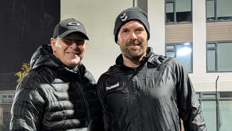 همکاری جالب پدر و پسر: هم‌مدیریتی کریگ و اسکات لِرد در فوتبال غیرحرفه‌ای انگلستان