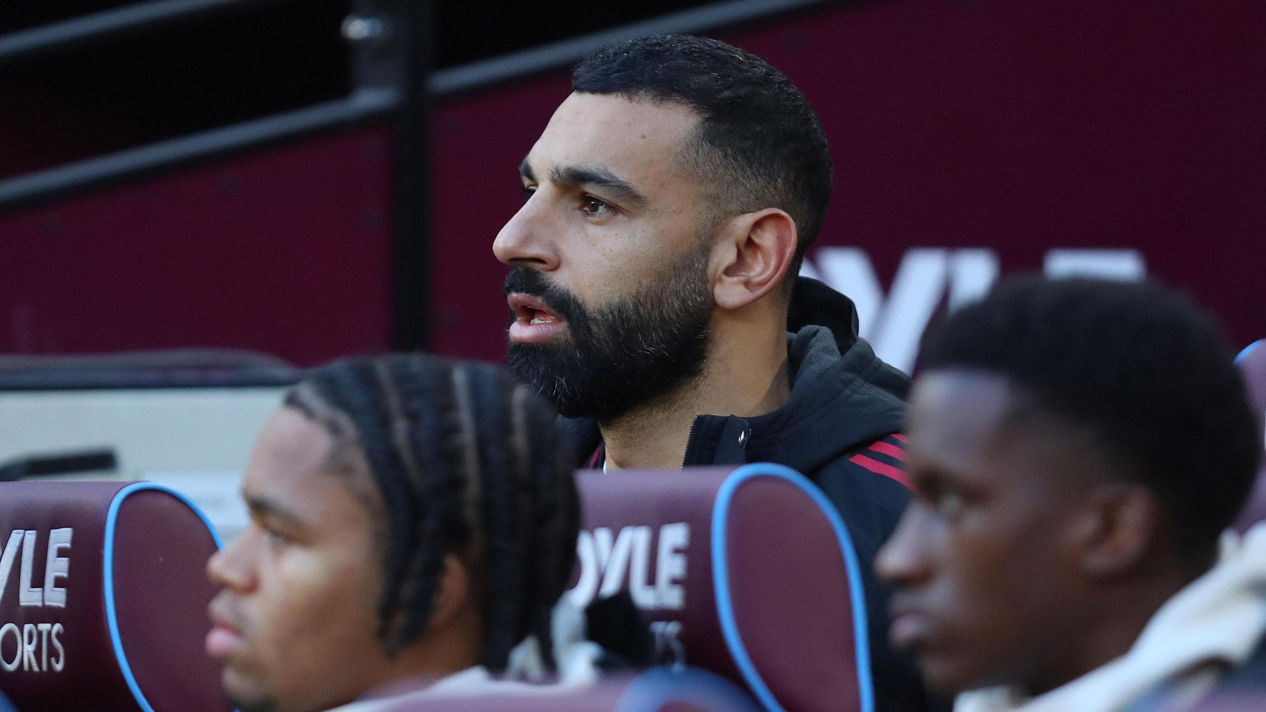 واکنش حرفه‌ای محمد صلاح به نیمکت‌نشینی در لیورپول