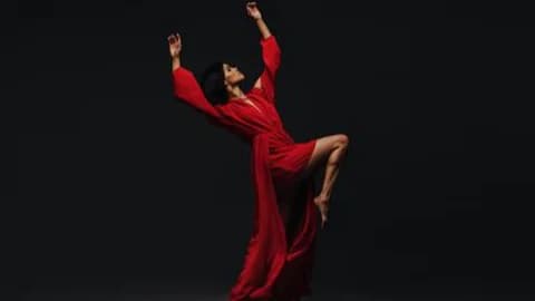 توپ تنیس در باران