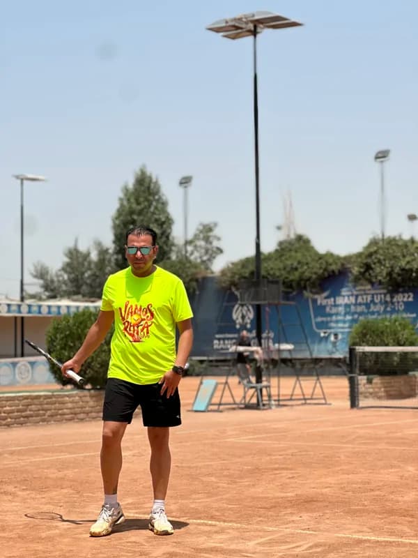 نیما علیزاده بزازیان