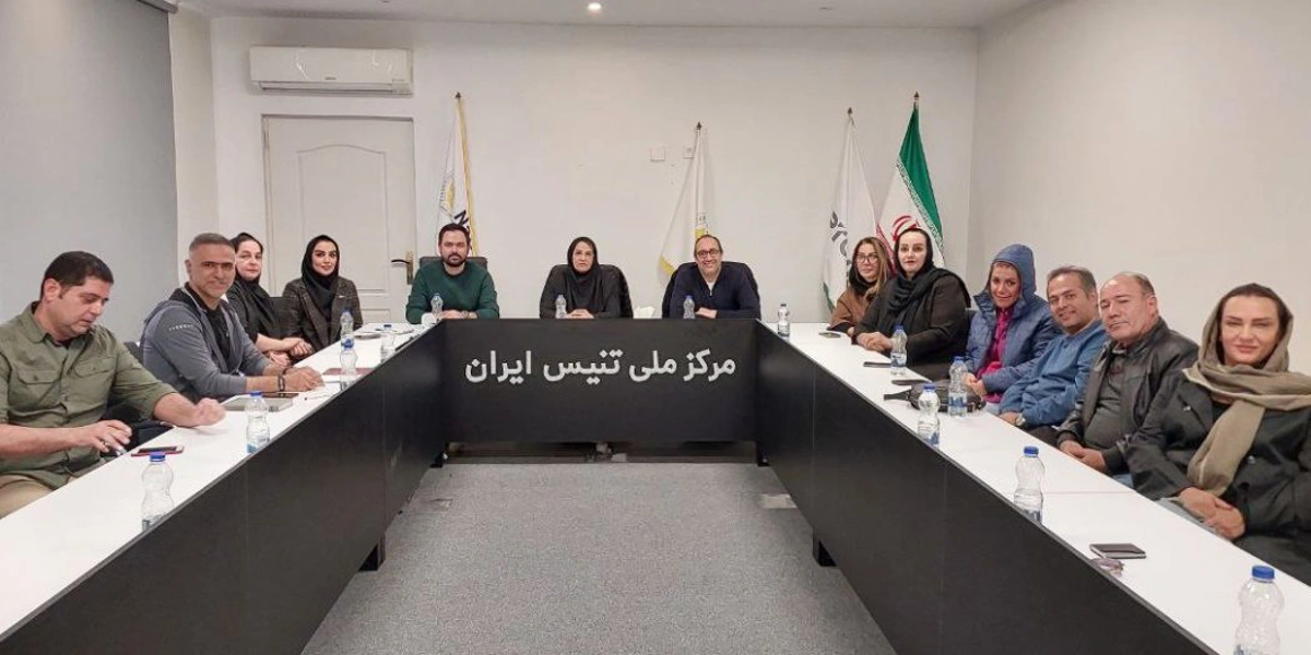 برگزاری نخستین اردوی ارزیابی تیم ملی تنیس دختران زیر ۱۶ سال با حضور خانوادهها