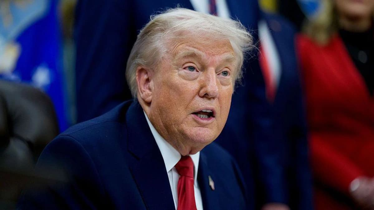 نگرانی گروه هواداران فوتبال اروپا از یورشهای ICE پیش از جام جهانی ۲۰۲۶ آمریکا