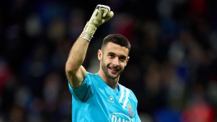 بارسلونا گلر جدید خود را از اسپانیول به خدمت گرفت