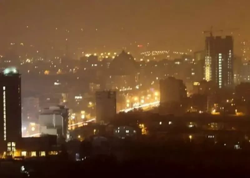 احتمال لغو تمرین استقلال به دلیل آلودگی هوای تهران