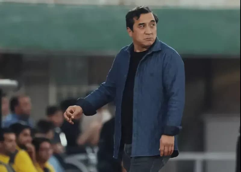 ادامه حضور خداداد عزیزی در تیم فوتبال تراکتور