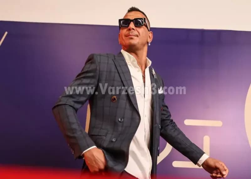 حامد لک شاگرد یحیی گلمحمدی در فولاد خوزستان شد