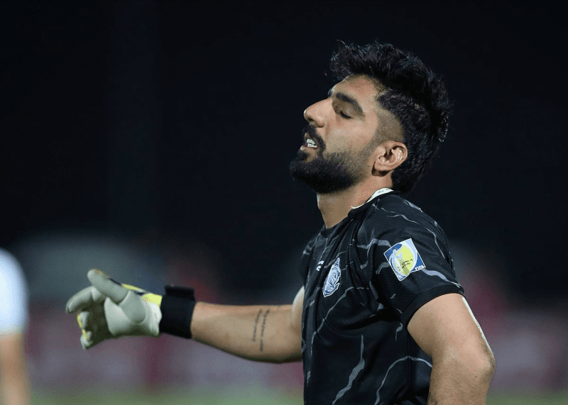 احتمال انتقال حبیب فرعباسی از استقلال به فولاد؛ رقابت حساس برای جذب دروازهبان