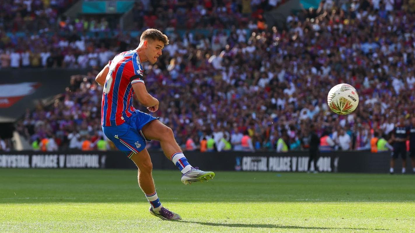 جاستین دوِنی، قهرمان ضربه پنالتی کریستال پالاس در سوپرجام انگلیس